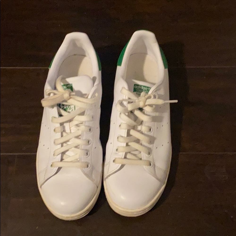 Stan smith classic adidas size 9